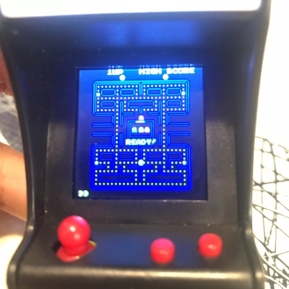 Mini Claw Machine - Picture 6 of 6